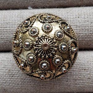 Vintage Pearlized and Brass Cocktail Ring Sz 6